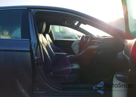 2022 Toyota Camry Se z USA, uszkodzony, nr VIN 4T1G11AK7NU670867